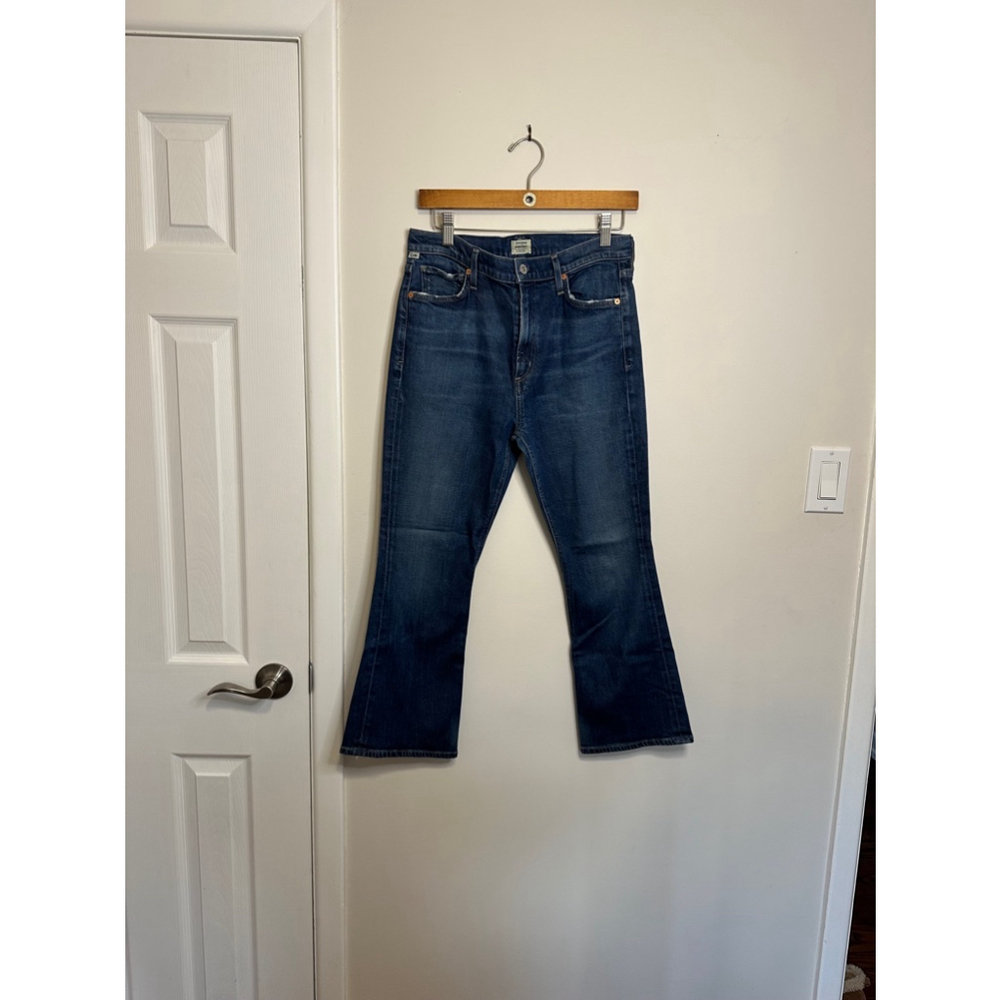 Women’s citizens of humanity dark Wash cropped bootcut jeans size 29